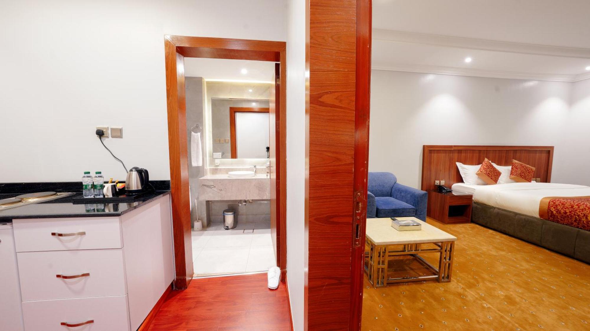 Almasem Serviced Apartments -Exit 5 Riyadh Room photo